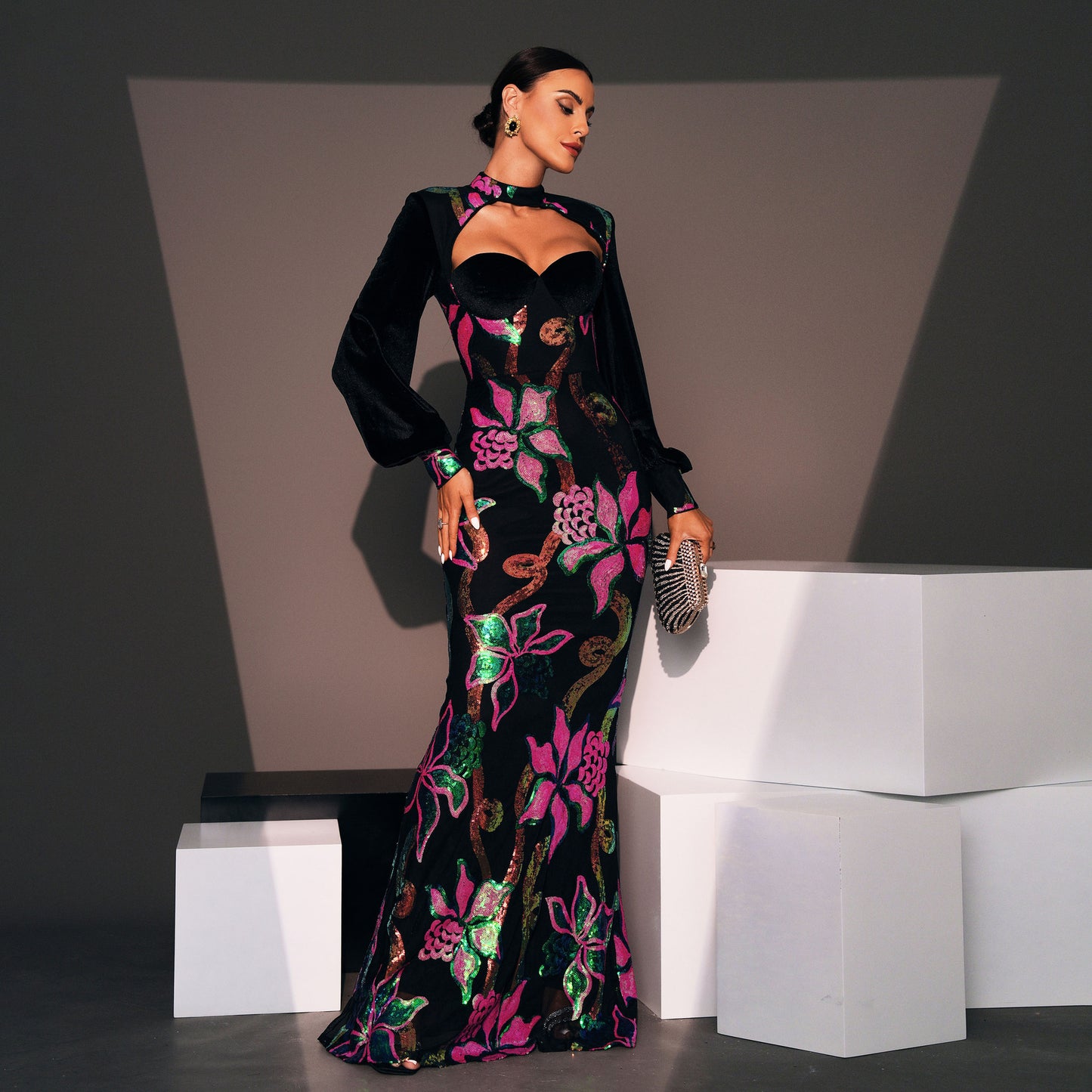 r 2025 long-sleeved temperament round neck sexy hollow long sequined banquet evening dress bridesmaid dress women