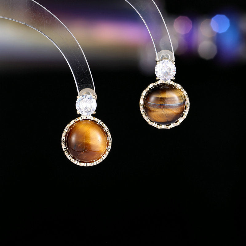 2025 Simple, fashionable and versatile temperament earrings, exquisite niche amber trendy girl earrings s925 silver needle round pearl stud earrings