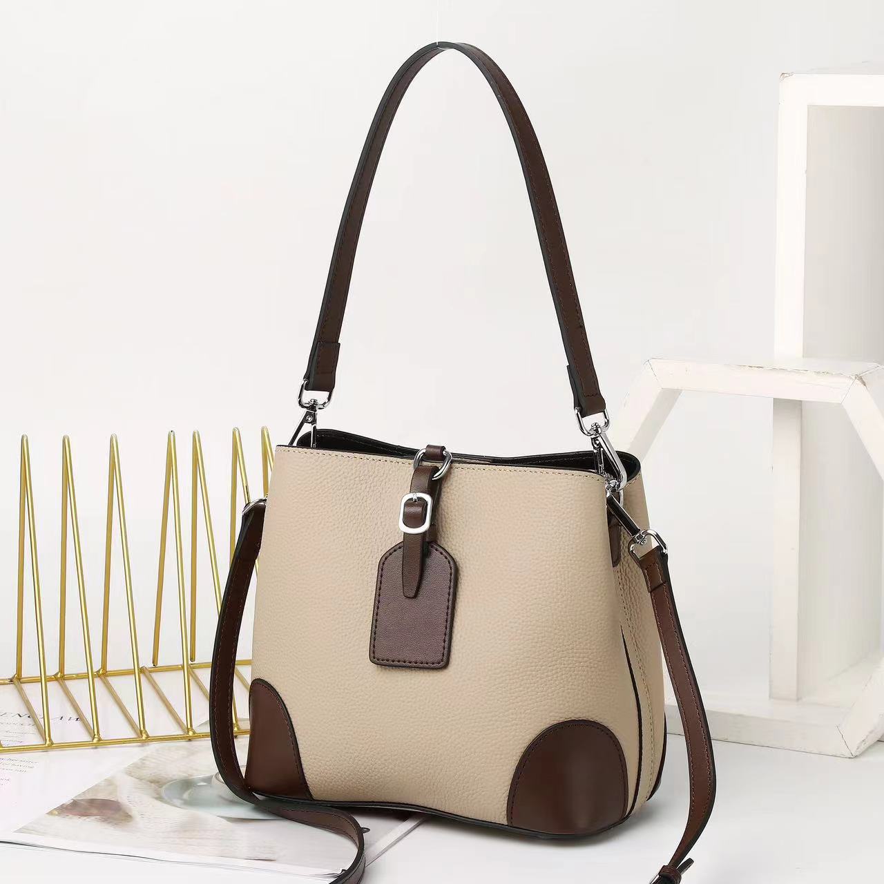 Contrasting color bucket bag new commuter leather women's bag fashion high sense versatile shoulder messenger bag bag bag 9816