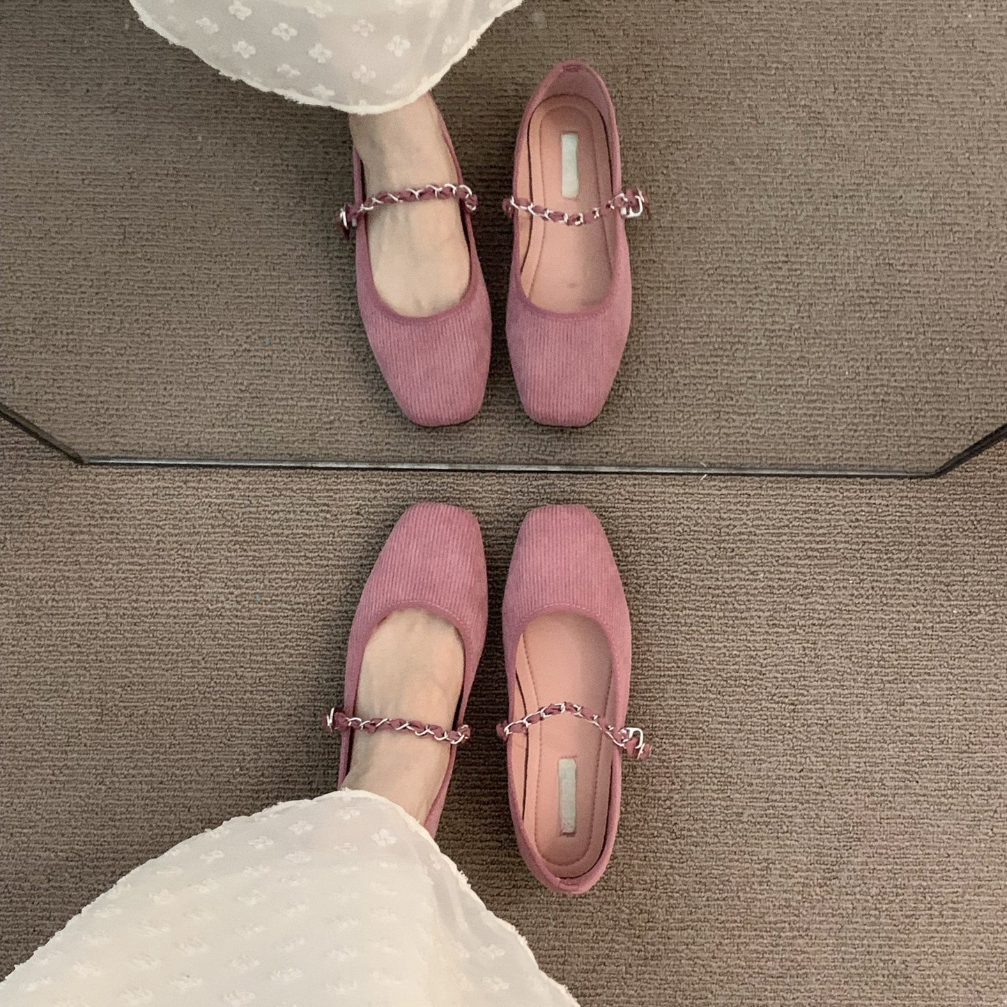 2025 pink chain gentle Mary Jane single shoes women's popular spring and autumn skirt ballet temperament evening shoes