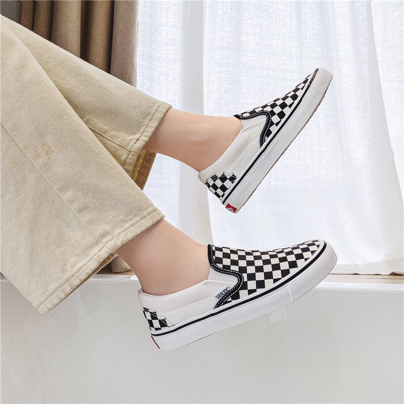 ZllKl Canvas Shoes for Women Men Spring and Autumn New Slip-on Lazy Shoes for Students Casual Flat Skateboard Shoes Korean Couples Shoes