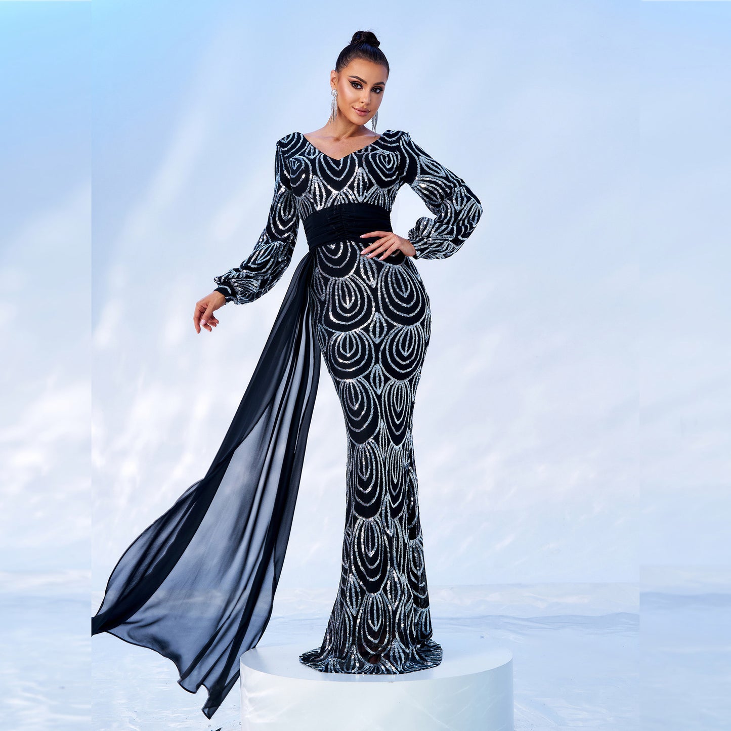 r 2025 temperament long-sleeved sexy long sequined V-neck banquet streamer evening dress bridesmaid dress women
