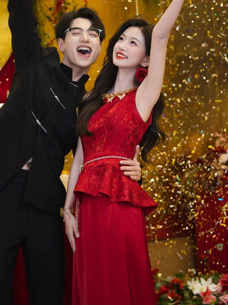 New Chinese engagement dress 2025 new red bridal toast suit wedding return thank you banquet casual women