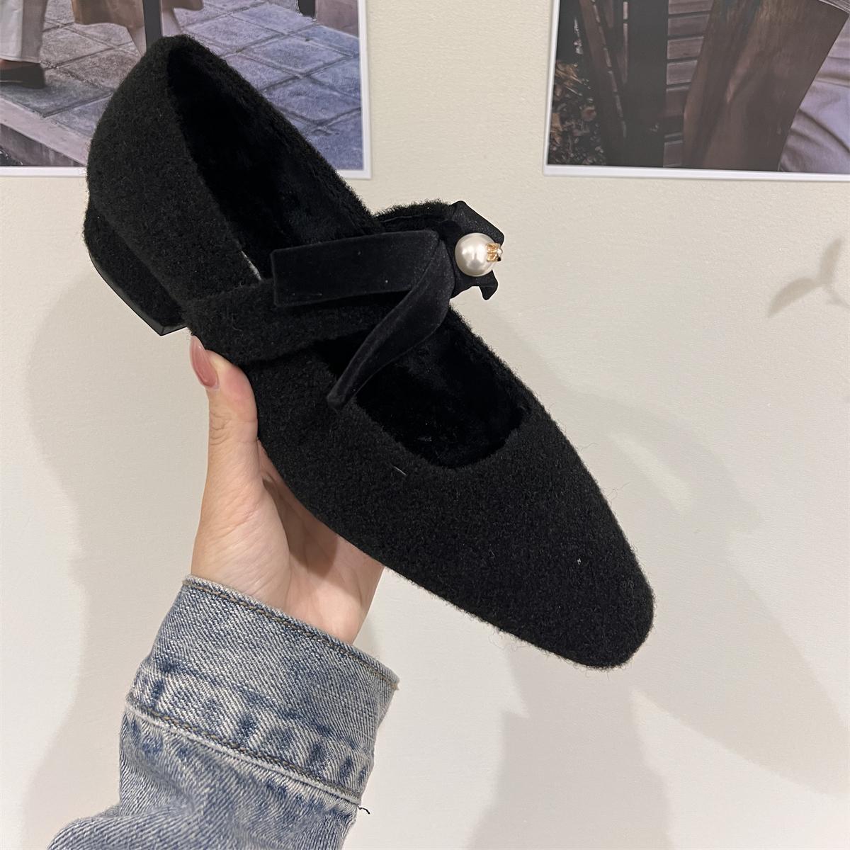 2025 thick heel gray single shoes with skirt evening shoes women's shoes popular autumn and winter plush Mary Jane fluffy shoes