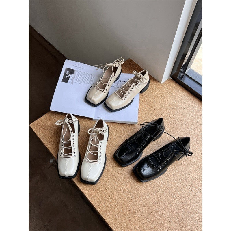2025 Lace-up small leather shoes women's British college style square head single shoes niche design retro pig nose thick heel ballet single shoes