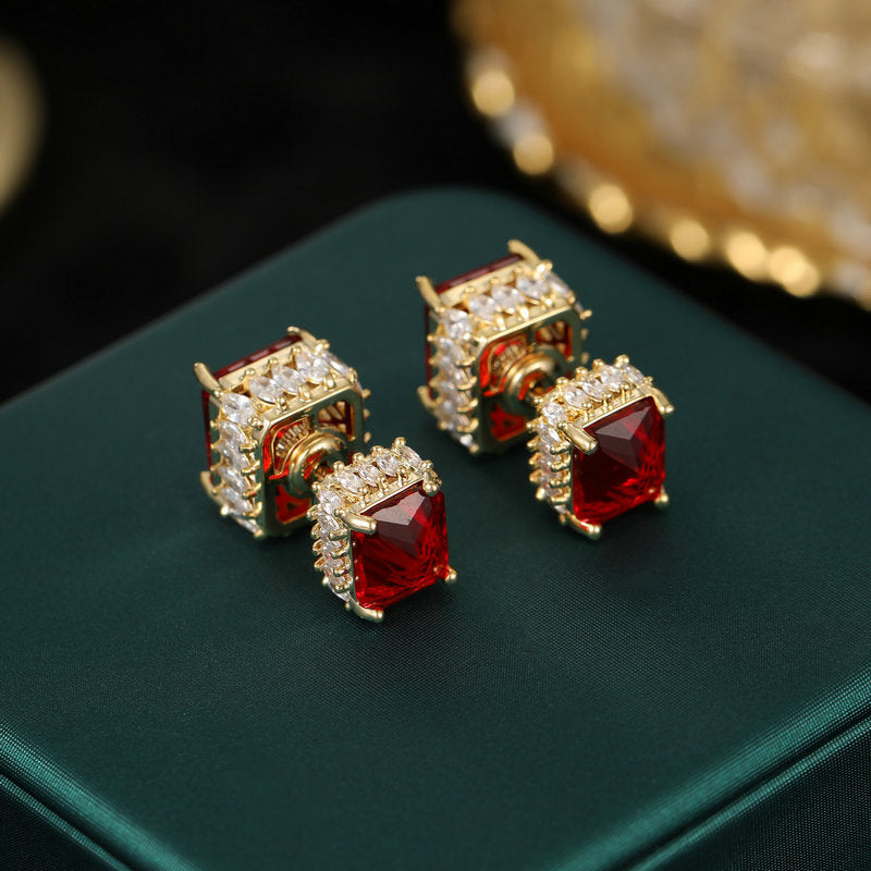 2025 Light luxury design sense, many earrings, super flash zircon inlaid earrings, three-dimensional square geometric front and rear two earrings.
