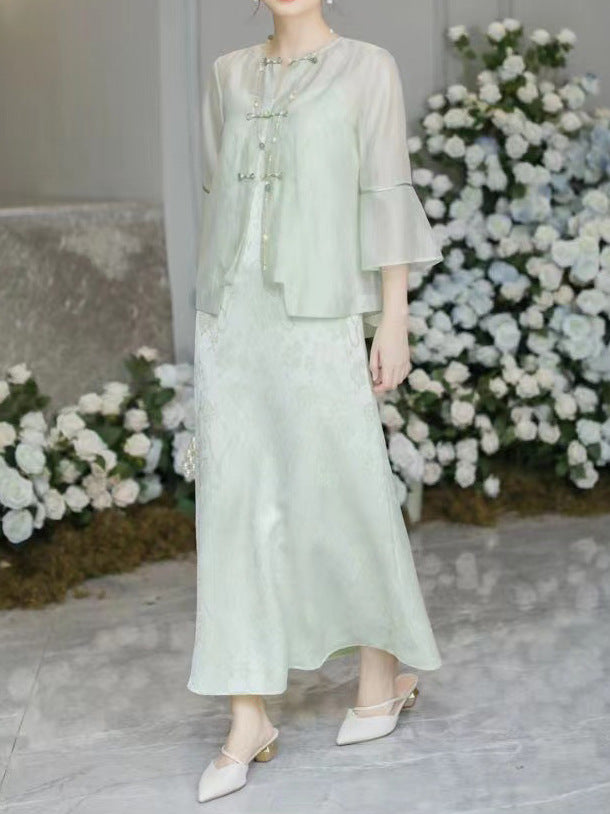2025 The improved version can be opened with buckle light and thin top, Popular style small suspender, simple two-piece set, new in spring and summer popular