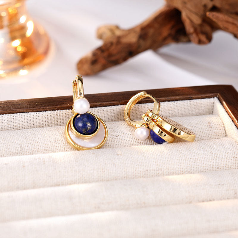 2025 retro earrings, high-end sense niche light luxury pearl earrings, temperament versatile stud earrings, ear buckles, women's spot wholesale