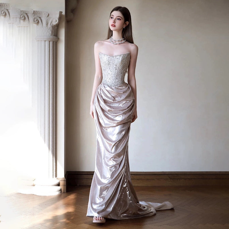 Tube top high-end evening dress temperament light luxury high-end sense sequined fishtail skirt bride engagement banquet heavy industry toasting clothes
