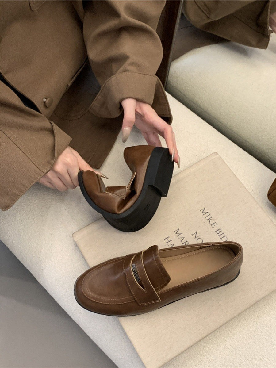 2025 Retro loafers women's popular new Korean version retro gold coins British style college small leather shoes black work shoes