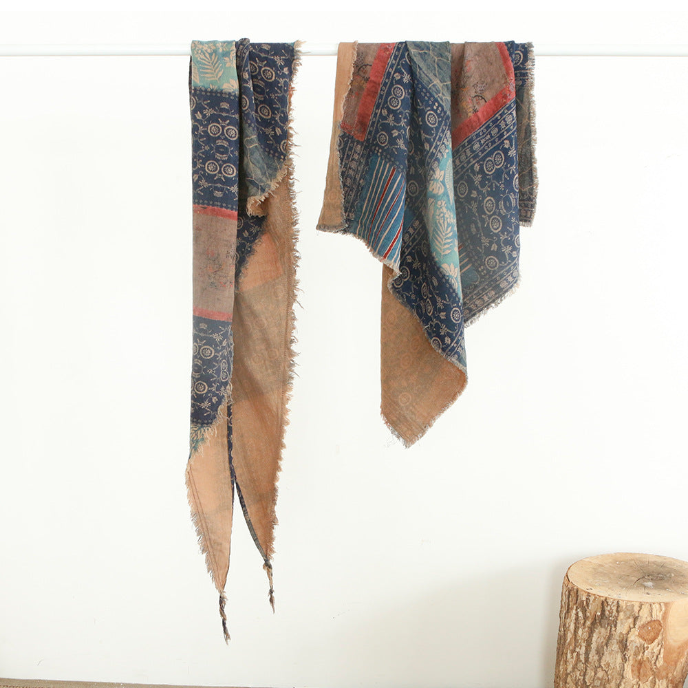 2025 Scarf women's winter high sense, printed square scarf triangle scarf, retro ethnic style neck scarf, shawl