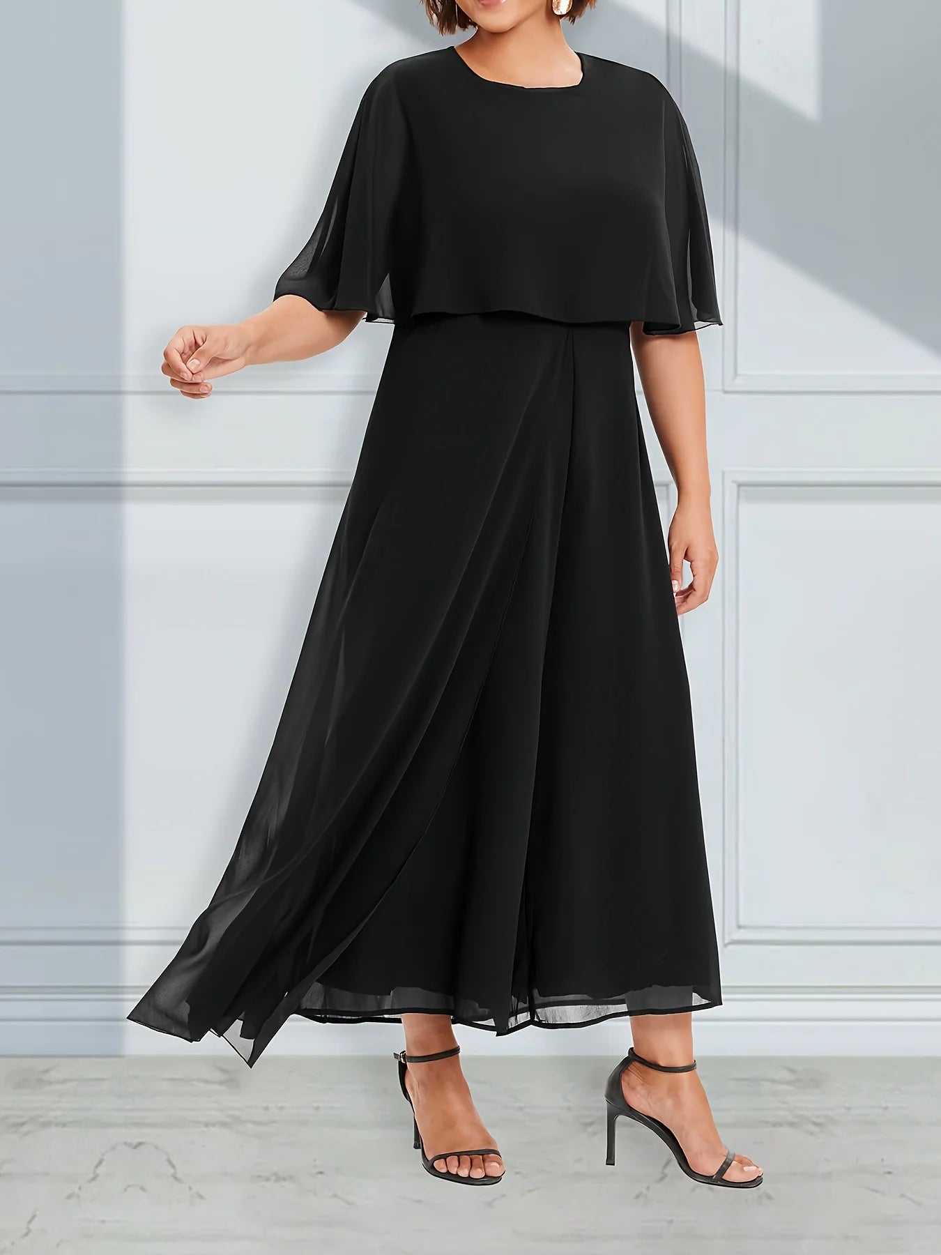 Plus Size Solid Wide Leg Jumpsuit, Casual Crew Neck Short Sleeve Jumpsuit, Women's Plus Size Clothing