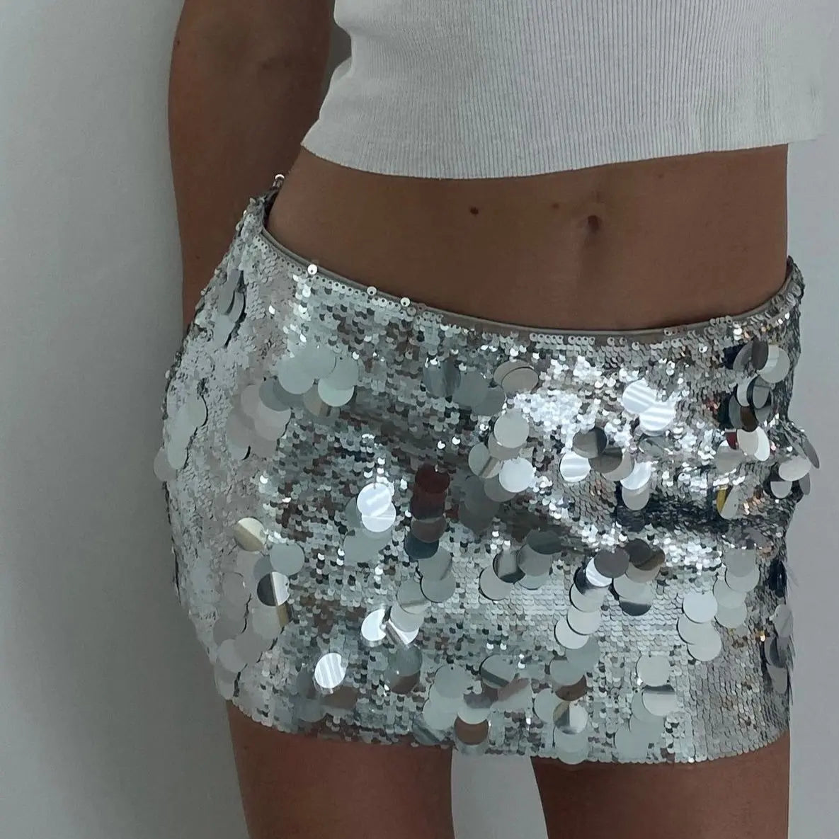 Women Mini Skirts Sexy Hot Girl Sequined Light-Reflecting & Short Type Sheath Skirt Carnival Party Clothings 2023 New Dress