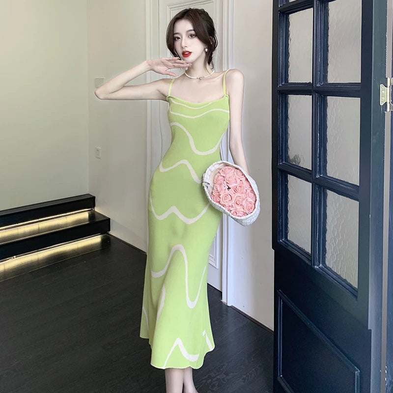 French Vintage Elegant Strap Long Dress High Grade Wave Stripe Knitted Mid length Dresses Women's Autumn Ladie Party Clothing