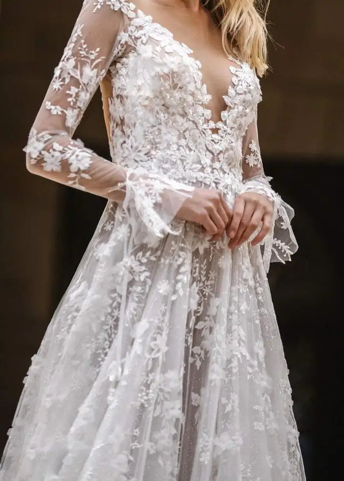 New Sexy Lace Long Sleeved V-neck White Dress For Women