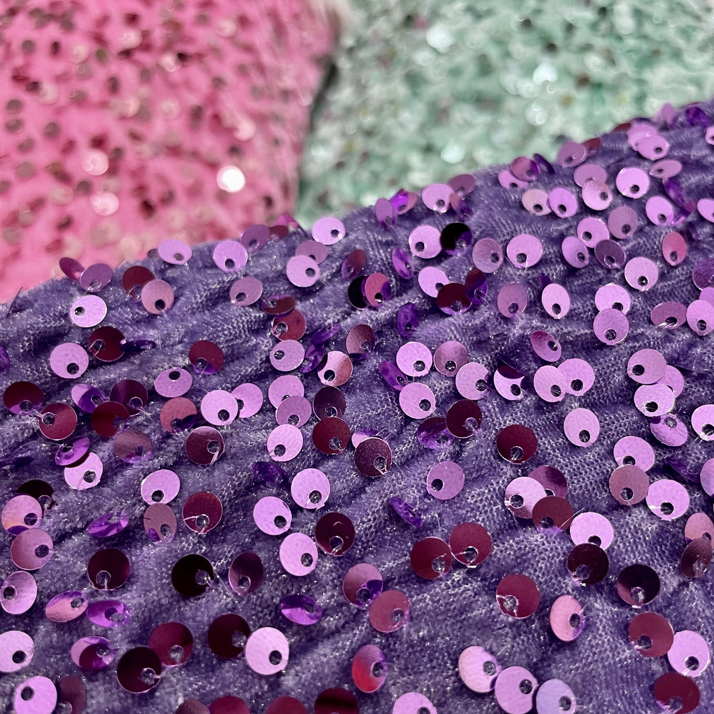 1pc Sparkling Sequin Plush Christmas Stocking - Vibrant Festive Tree Decoration, Party Supplies & Gift Bag with Luxurious Texture and Iridescent Shine