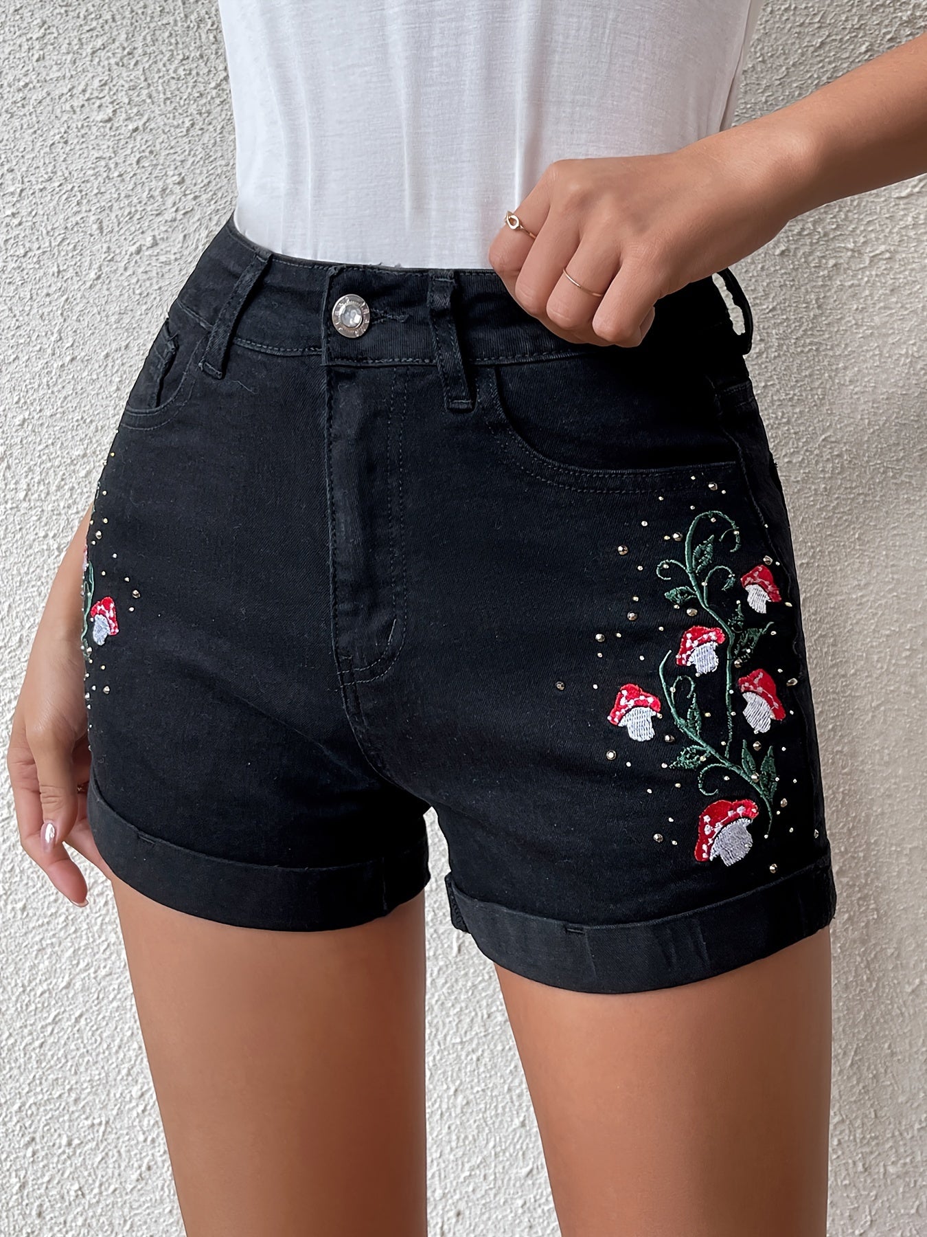 ZllKl Mushroom Plant Embroidery Cute Denim Shorts, Roll Up Hem Slash Pocket Denim Shorts, Women's Denim Jeans & Clothing
