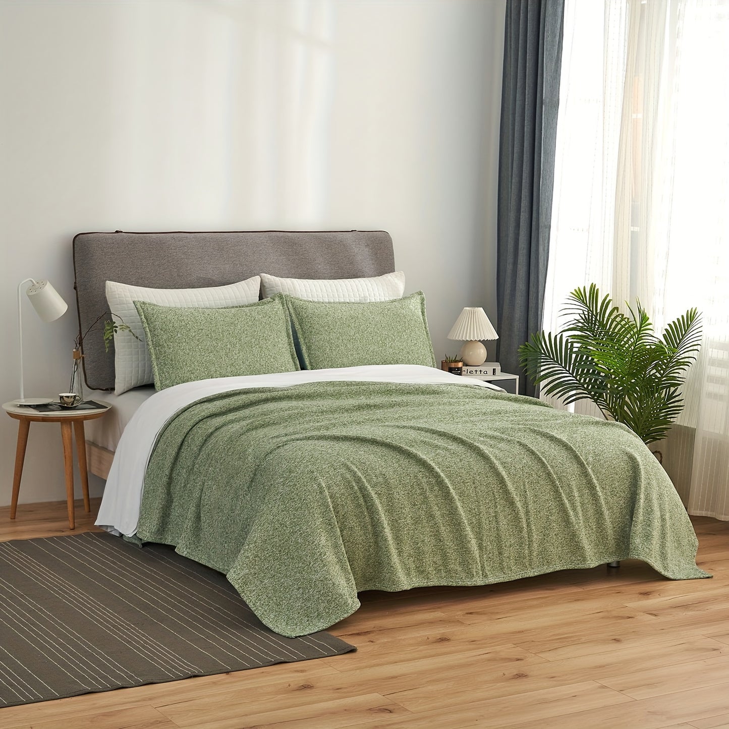 Sweatshirt Blanket Set TWIN (1blanket with 1 sham)/QUEEN (1blanket with 2 shams)/King (1blanket with 2 shams) 300GSM for Jersey Knit Thin Soft Breathable Blanket Set Brings a Stylish Appearance to Bedroom Living Room Couches for all year roud