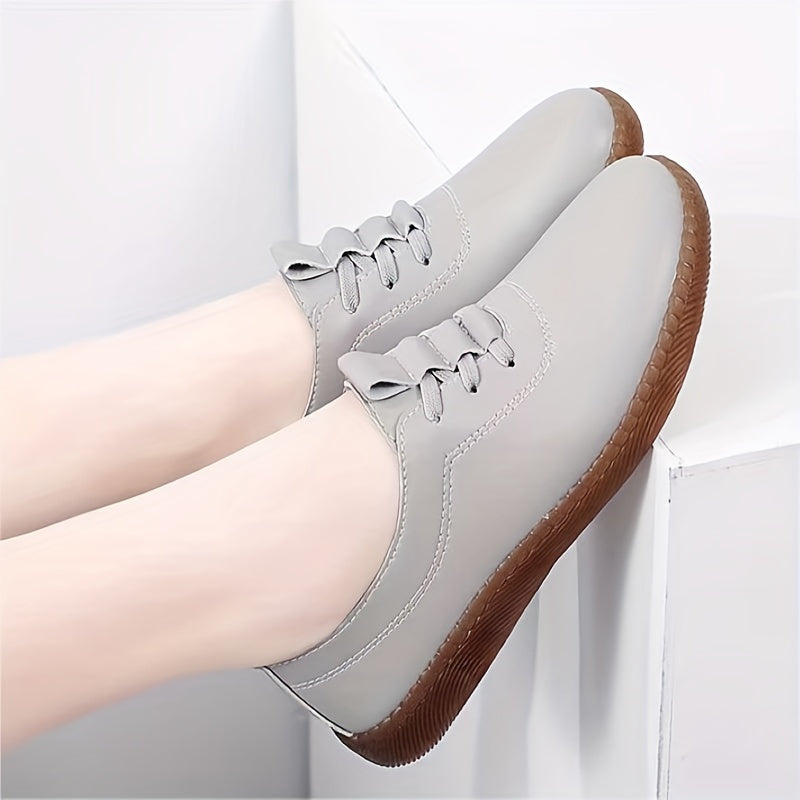 Chic Womens Round Toe Lace Up Oxfords - Lightweight, Comfy Faux Leather Shoes with Tassel Embellishment - Solid Color, All-Season, Low Top, Fall Favorite