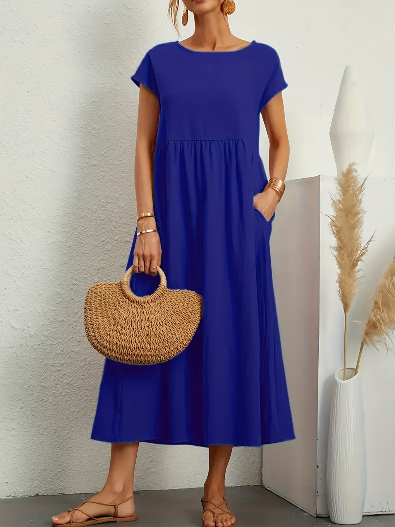 Plus Size Elegant Fit and Flare Crew Neck Dress with Pockets - Soft Medium Stretch Polyester, Solid Color, Short Sleeve, Midi Length, Perfect for Spring and Summer - Womens Casual Comfortable Knit Fabric Clothing