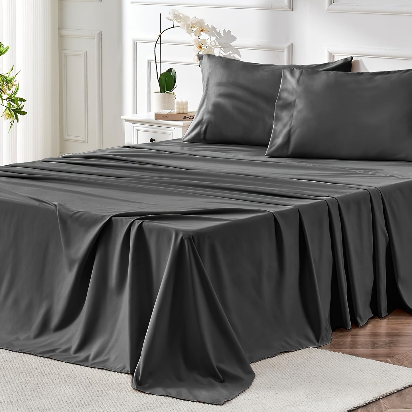 4-Piece Queen Size Luxury Bed Sheet Set - Soft, Breathable, Cooling, Wrinkle-Free, and Deep Pocket Fitted Sheets for a Comfortable Sleep - Hotel-Quality, Oeko-Tex Certified, Easy-Fit, and Hypoallergenic Bedding for Women and Men - White