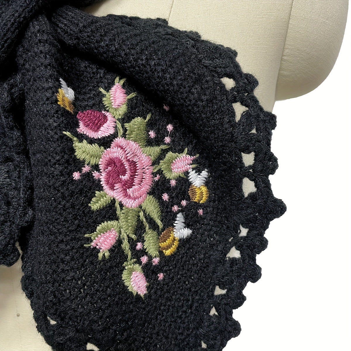 Vintage-Inspired Embroidered Knit Scarf - Soft, Warm, Windproof, and Elastic - Perfect for Weekend Casual Wear in Autumn and Winter
