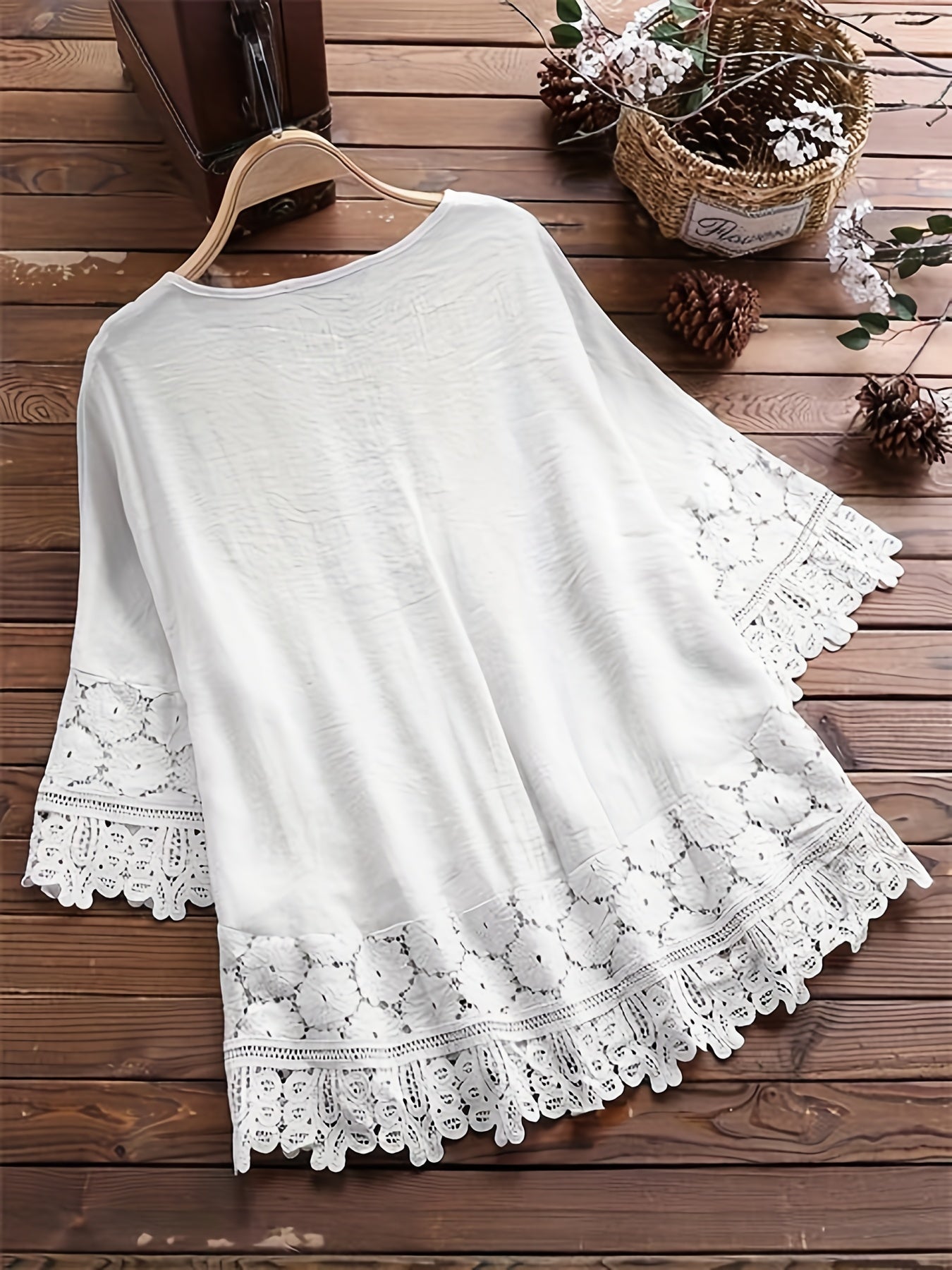 ZllKl Plus Size Elegant Blouse, Women's Plus Floral Appliques Contrast Guipure Lace Short Sleeve Tie Neck Top