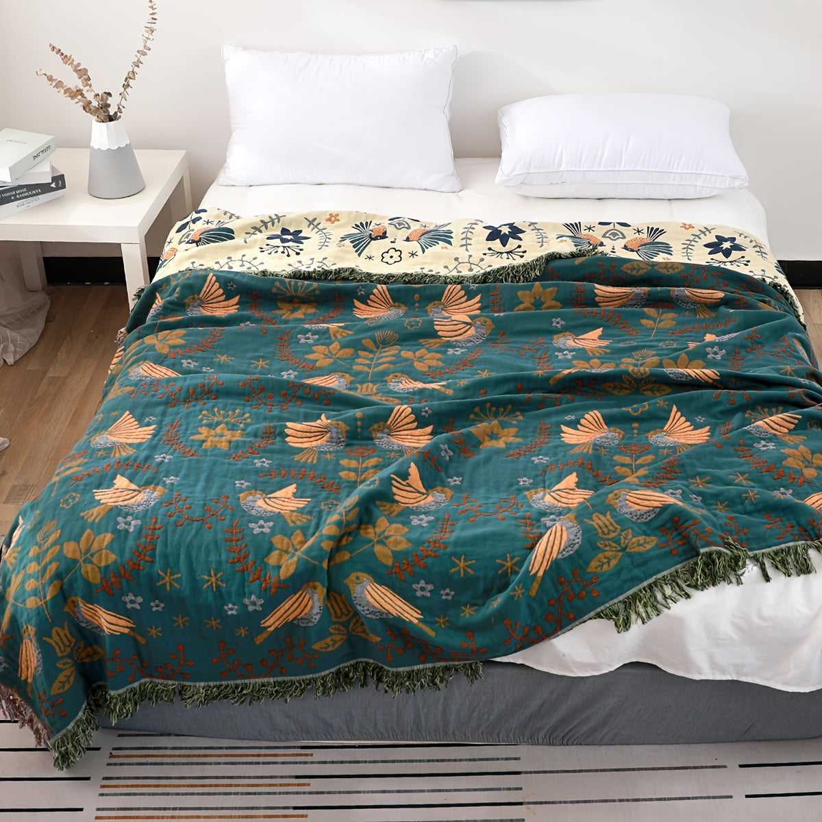 1pc Vibrant Bohemian Chic Cotton Gauze Throw Blanket - Soft, Lightweight, Spring-Inspired Bird and Leaf Pattern, Multi-Purpose Sofa Cover, Bedspread, Farmhouse Decor Couch Throw Blanket with Seasonal Accent