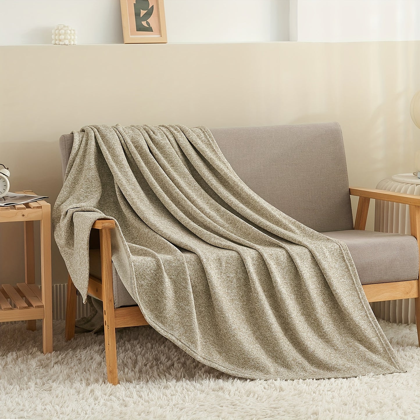 Sweatshirt Blanket Set TWIN (1blanket with 1 sham)/QUEEN (1blanket with 2 shams)/King (1blanket with 2 shams) 300GSM for Jersey Knit Thin Soft Breathable Blanket Set Brings a Stylish Appearance to Bedroom Living Room Couches for all year roud