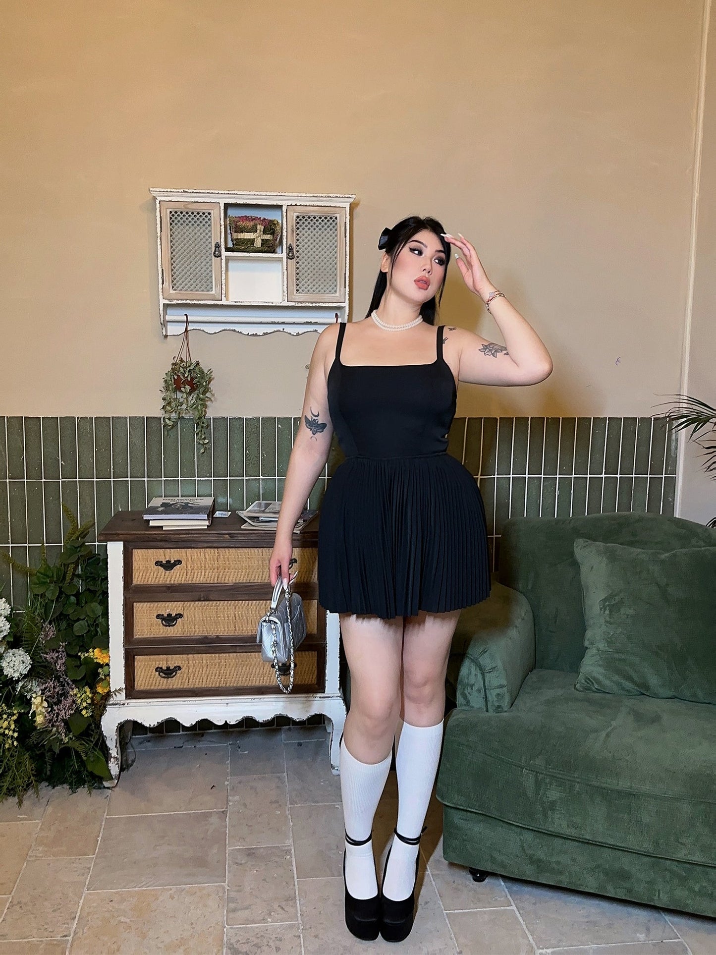 Zllkl Lora Plus Size Solid Color Black Slim Spaghetti Strap Bandeau Pleated Mini Dress