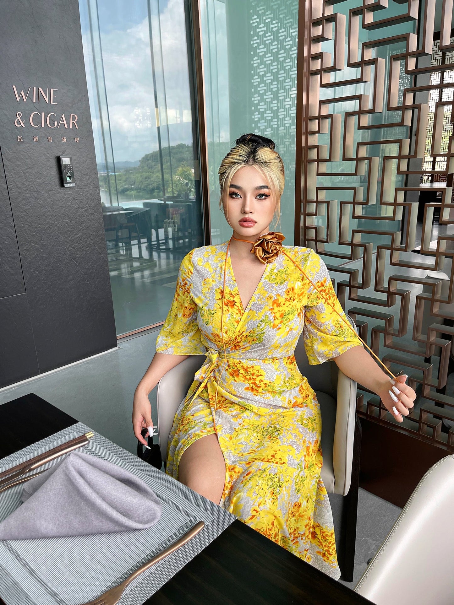 Zllkl Naoum Plus Size Sun Bright Yellow Floral Front Cross V-Neck Short Sleeve Side Slit Long Dress