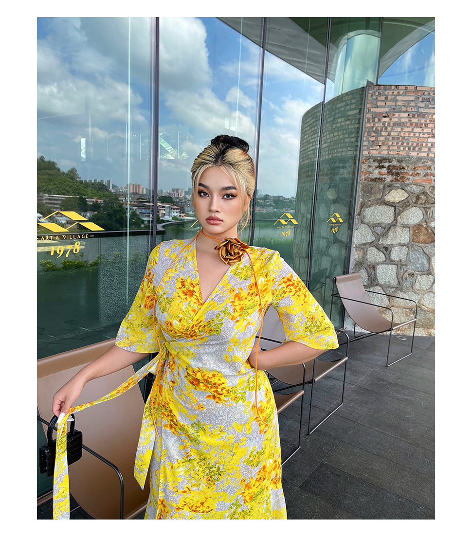 Zllkl Naoum Plus Size Sun Bright Yellow Floral Front Cross V-Neck Short Sleeve Side Slit Long Dress