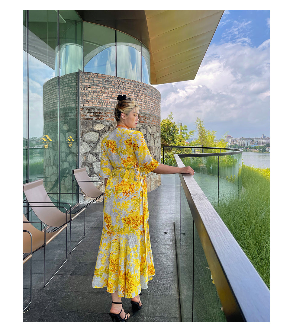 Zllkl Naoum Plus Size Sun Bright Yellow Floral Front Cross V-Neck Short Sleeve Side Slit Long Dress