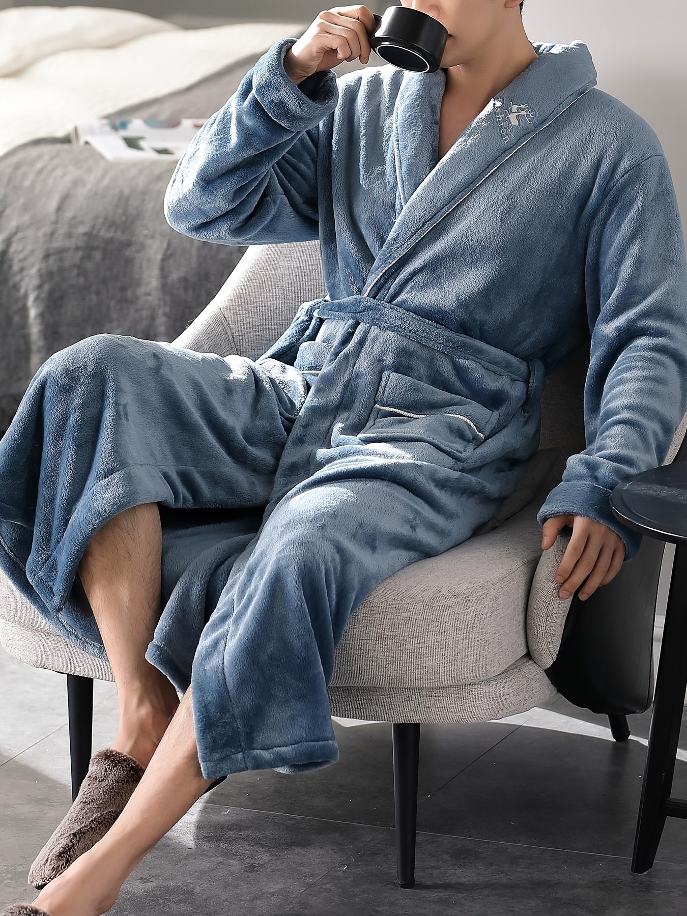Men's Comfy Solid Fleece Warm Thickened Robe Home Lapel Pajamas Wear With Pockets, One-piece Lace Up Kimono Night-robe Warm Sets After Bath