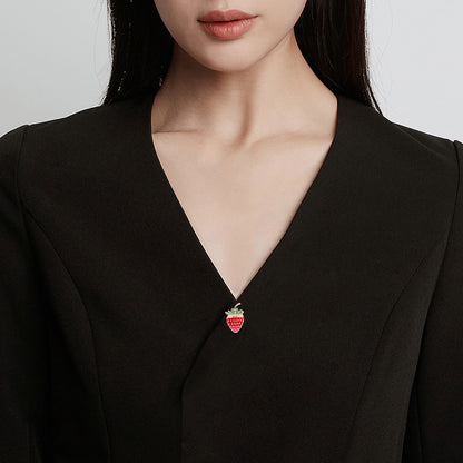 2025 Mini cute Japanese small strawberry brooch women's anti-light neckline corsage trendy personalized fashion badge accessories