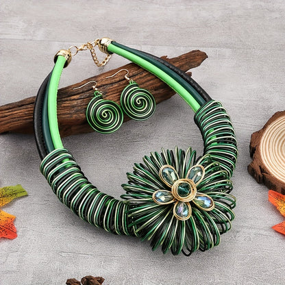 3pcs Earrings Plus Necklace Exaggerated Jewelry Set Colorful Flower Design Stunning Party Accessories Traditional Bridal Accessories