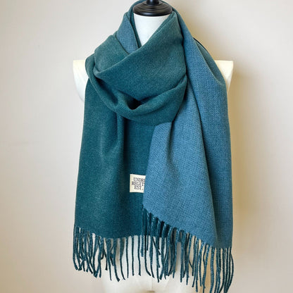 Double-Sided Two-Color Scarf - Soft, Warm, and Windproof Knitted Shawl for Unisex - Autumn Winter Coldproof Neck Guard with Tassel