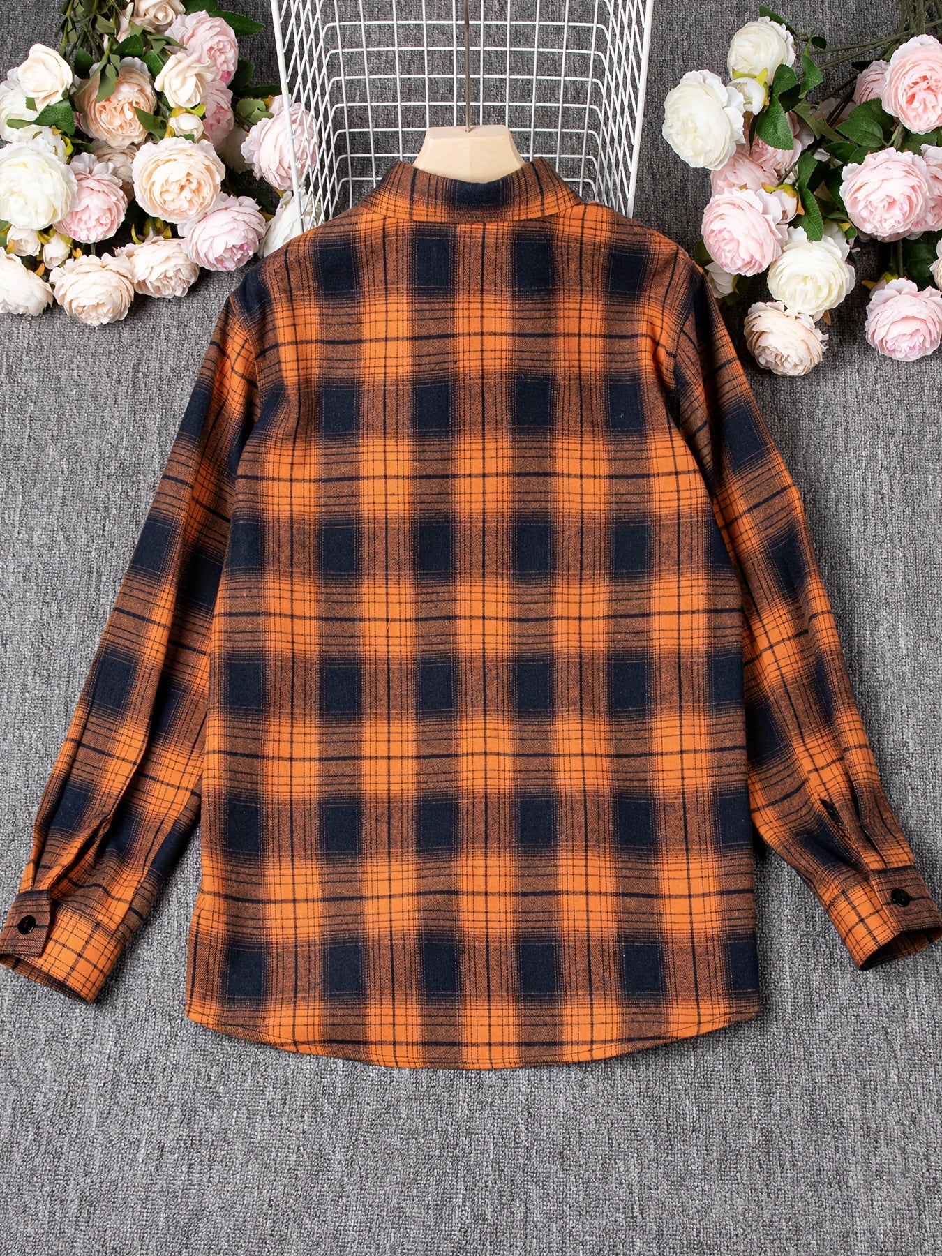 Plus Size Colorblock Plaid Shirt - Relaxed-Fit Casual Long Sleeve Button Front Shirt for Everyday Wear - Designed for Womens Plus Size Clothing