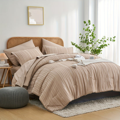 7-Piece Boho Chic Striped Textured Pattern Bed Set - Soft, Lightweight, Microfiber Bedding with Shabby Chic Design - Queen/King Size Bed in a Bag for All Seasons with Easy Care
