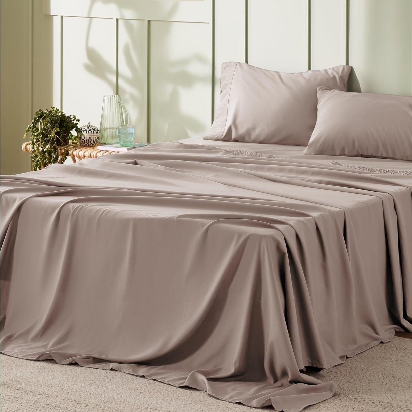 4pcs Luxurious Microfiber Sheet Set - 14" Deep Pocket, Exquisite Pinch Pleat, Shrink-Resistant, Fade-Resistant, Soft & Comfortable Bedding Set With Pillowcase, Flat Sheet, Fitted Sheet - Modern Design For All Season, Dorm Bedding For College Set