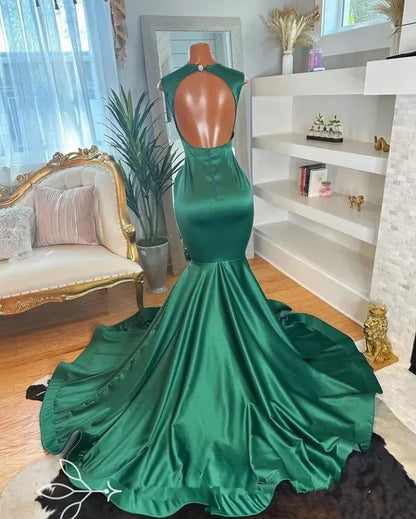 Emerald Green Mermaid Prom Dresses With Gold Appliques Sequins Sheer Jewel Neck Sparkly Crystal Beaded Black Girl Prom Gala Evening Gown Formal Dress for Women