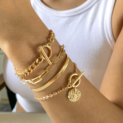 4pcs/set Golden Alloy Punk Chic Hollow Chain Bracelet - Fashionable Unique Accessory for Daily Wear, Party and Gift Idea - Stylish, Durable, Versatile, and Affordable Ladies' Jewelry