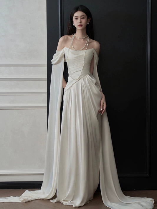 One-word shoulder satin light wedding dress bridal high sense super fairy welcome out yarn temperament light luxury bridal engagement dress