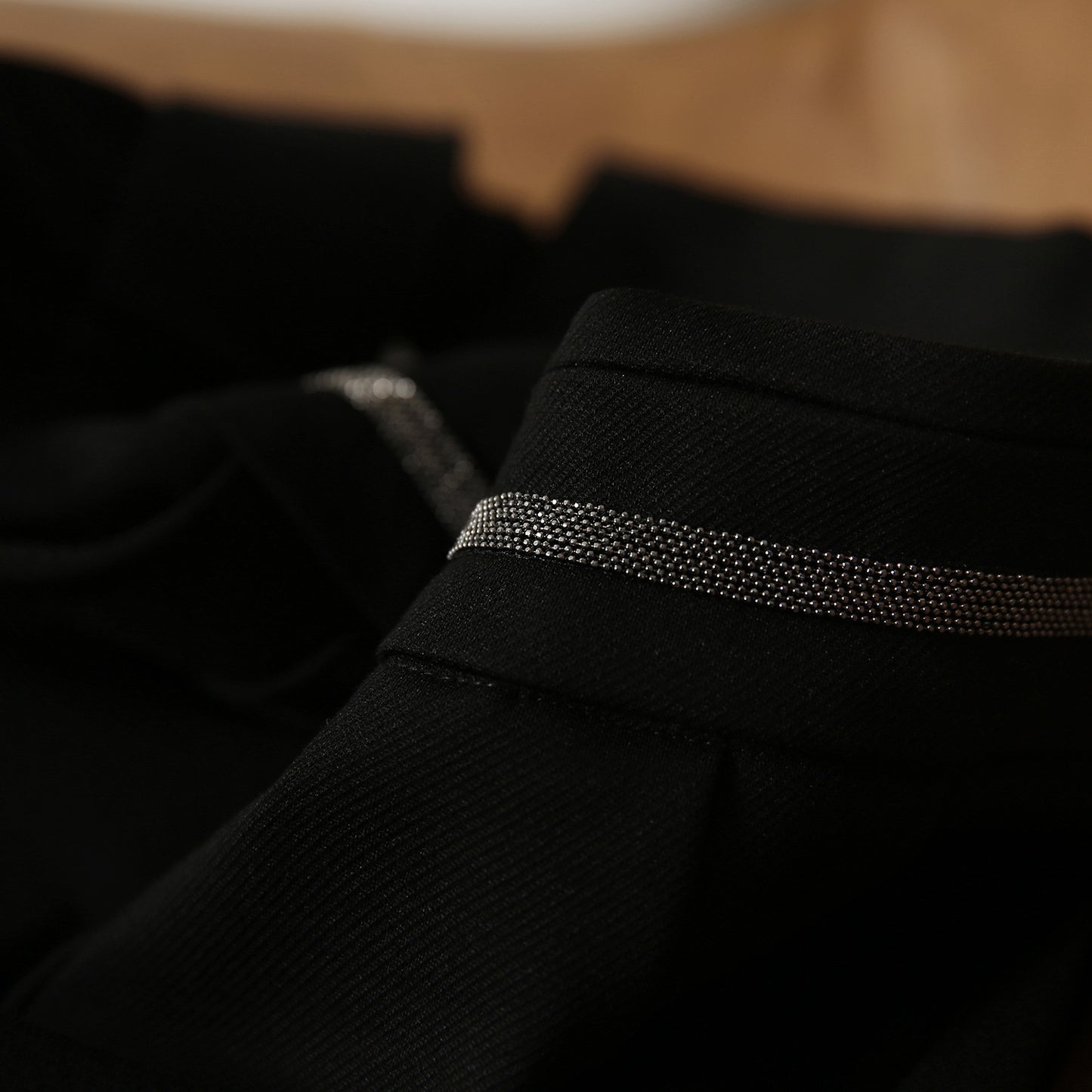 2025 Elastic slightly pulled casual pants, magic thin, bead chain waist wide-leg pants drooping feeling  Japanese women's trousers