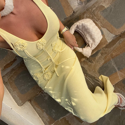 ZLLKL 2025 New product in !!  beach skirt women's solid color knitted floating flower beach bikini swimsuit blouse sunscreen clothing