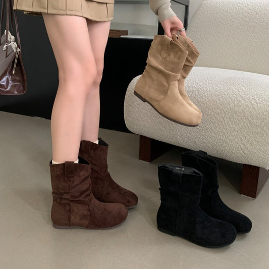 2025  Internet celebrity popular pile boots women's round head flat bottom short boots popular autumn thin soft sole small short boots western cowboy boots