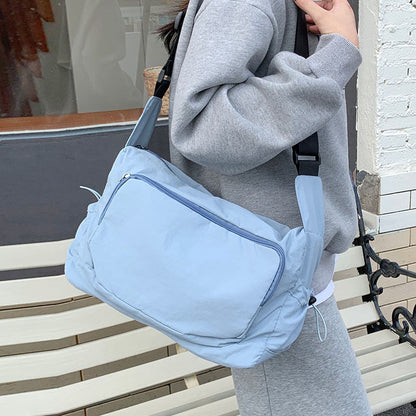2025 ZLLKL Korean version of fashion nylon shoulder bag popular new versatile casual simple shoulder bag large capacity lightweight messenger bag