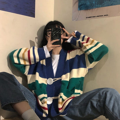 2025 autumn and winter new wear lazy wind sweater female student Korean version loose thickened knitted cardigan jacket tide
