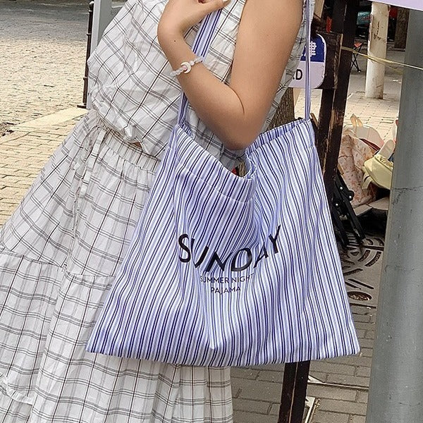 2025 ZLLKL Korean version of fashion letter large-capacity shopping bag popular new simple and versatile tote bag, Popular style striped shoulder bag