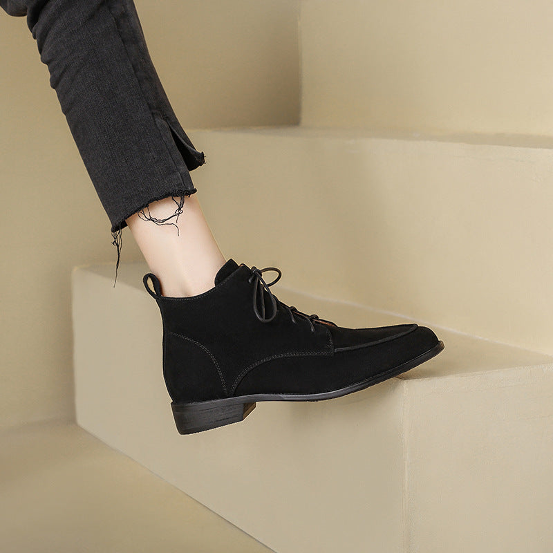 2025  Martin boots women's popular new matte retro boots thick heel lace-up high-end small short boots women's autumn and winter